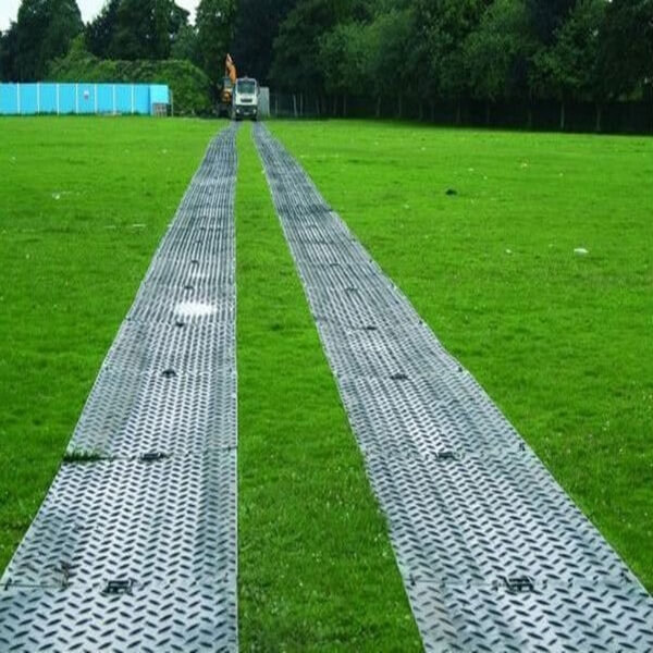12 tons of HDPE ground protection mat HDPEpped to the United States