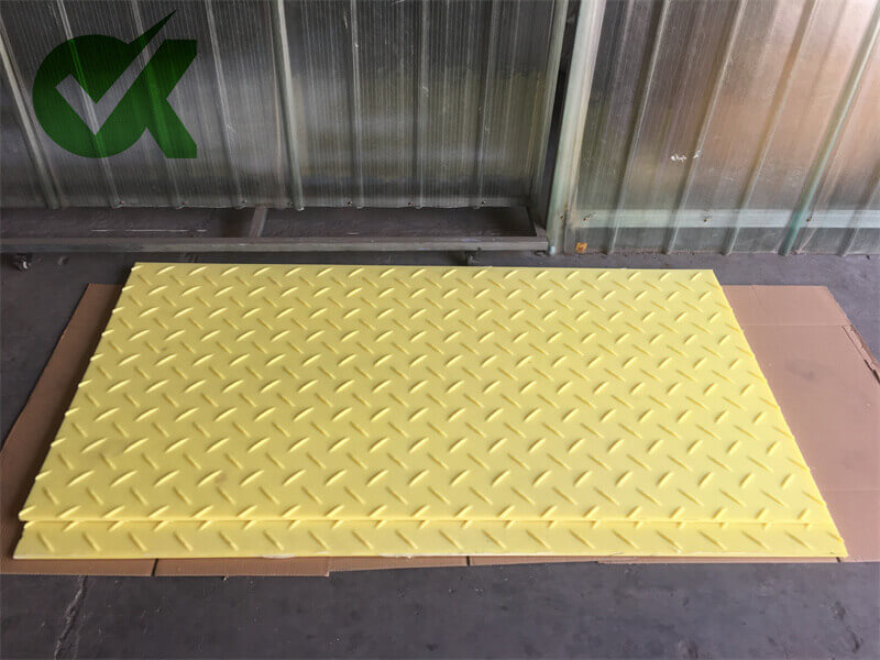 UHMWPE/HDPE temporary road mats for ground protection